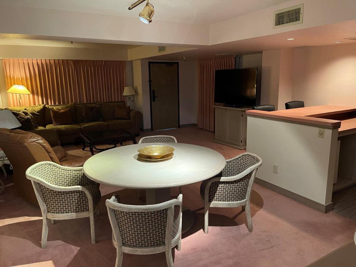Ramada By Wyndham Viscount Suites Tucson East מראה חיצוני תמונה