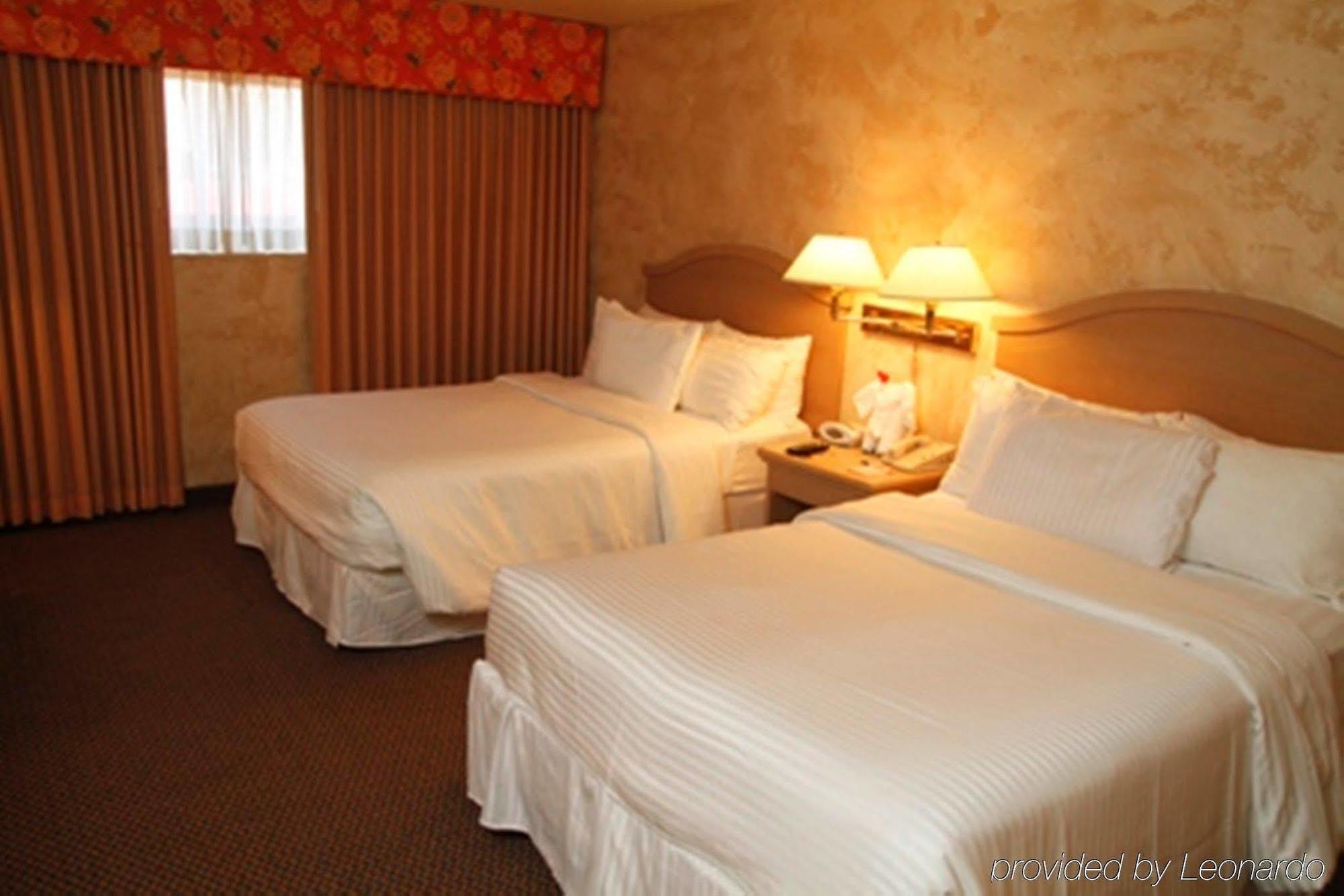 Ramada By Wyndham Viscount Suites Tucson East מראה חיצוני תמונה
